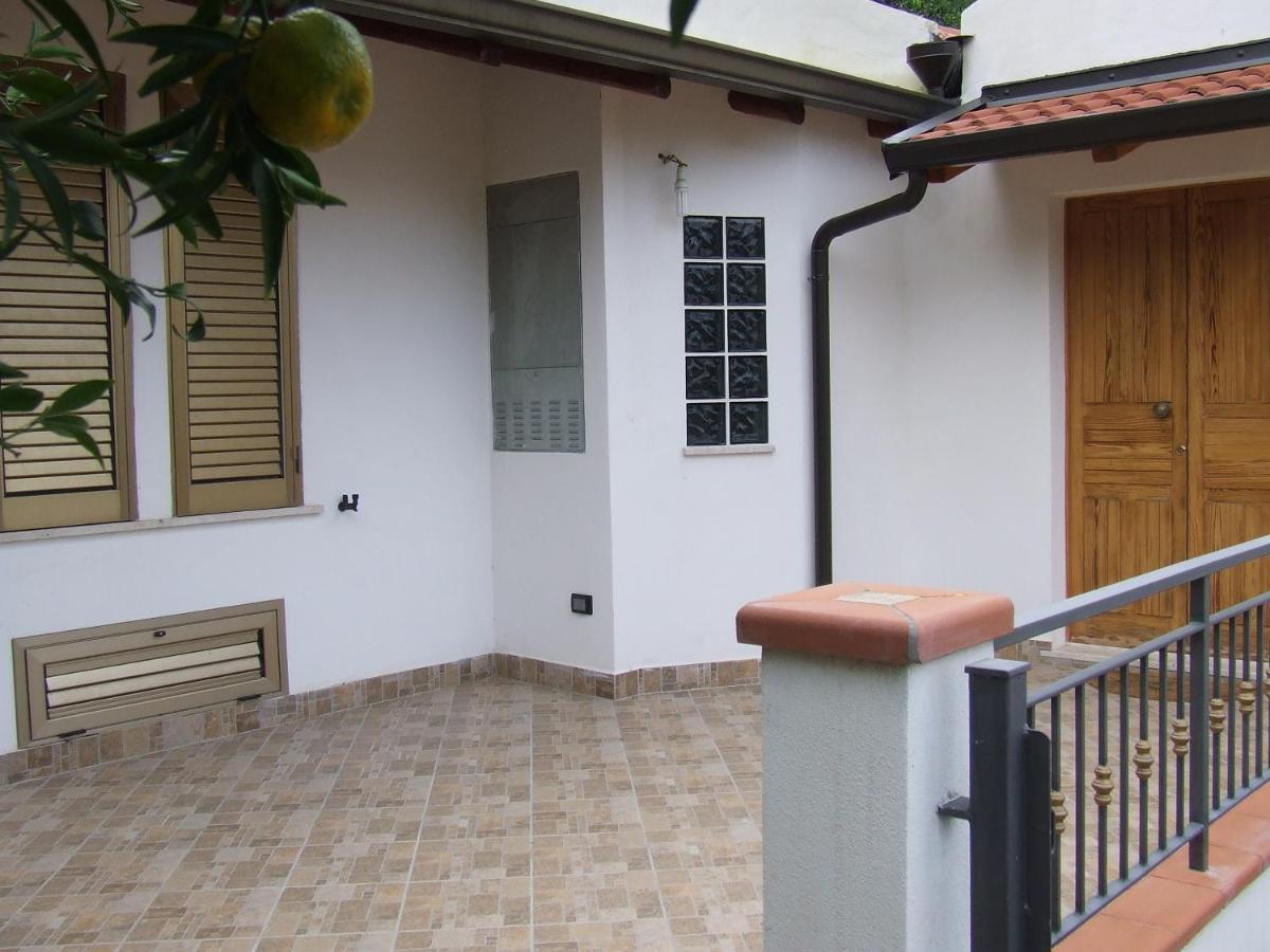 Relax Vista Eolie Apartment Piraino Exterior foto